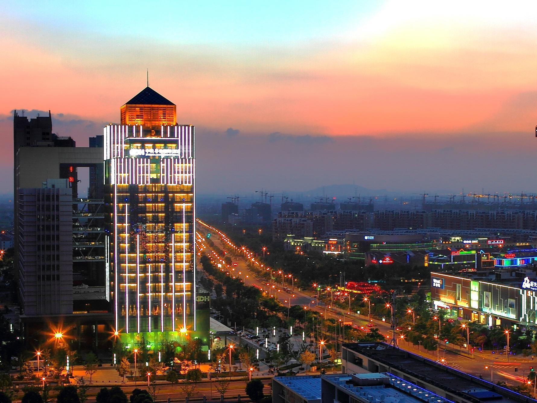 Zhangjiagang Zhonglian Gdh International Hotel Exterior photo